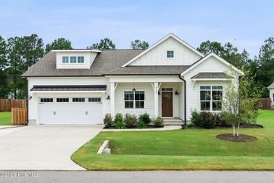 /international/us/6880-campbells-ridge-drive-se-leland-nc-110119967730/