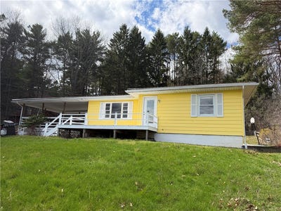 /international/us/15153-w-lake-road-branchport-ny-110107289689/