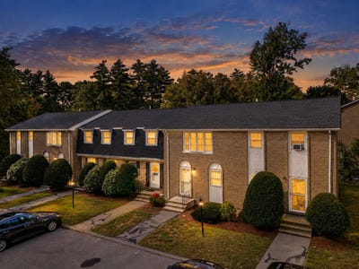 /international/us/45-fieldstone-drive-londonderry-nh-110110276285/