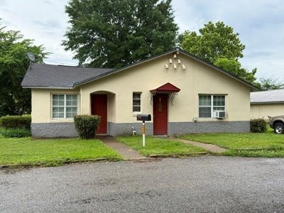 /international/us/302-e-11th-street-mount-pleasant-tx-110108021841/