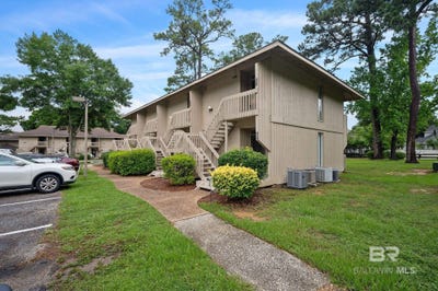 /international/us/2002-n-sea-cliff-north-daphne-al-110100243759/