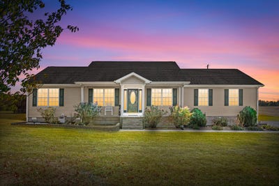 /international/us/2125-dogwood-kelly-road-hopkinsville-ky-110120484605/