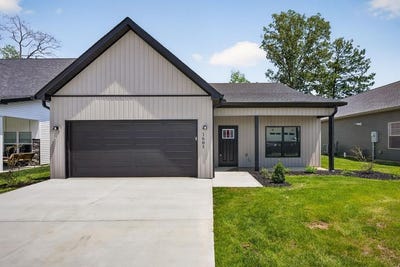 /international/us/1605-daly-drive-cookeville-tn-110108362084/