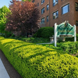 /international/us/1-franklin-avenue-white-plains-ny-110120016779/