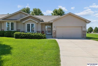 /international/us/1030-n-185th-street-omaha-ne-110109034372/