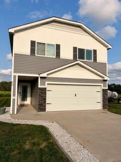 /international/us/404-cardinal-street-mora-mn-110109197072/