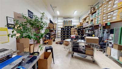 /international/us/30-shawnee-way-bozeman-mt-110105641280/