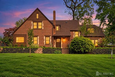 /international/us/617-belvidere-avenue-plainfield-nj-110120549686/
