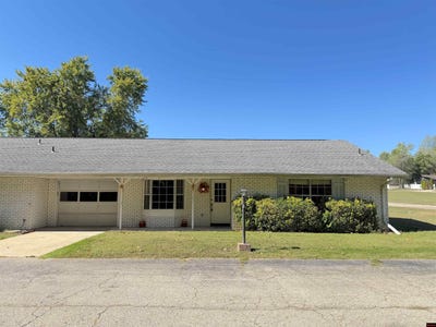 /international/us/1201-meadowbrook-drive-mountain-home-ar-110120556336/