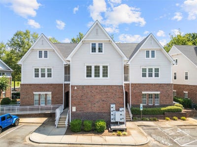 /international/us/575-davidson-gateway-drive-unit-200-davidson-nc-110101403776/?lang=zh-tw