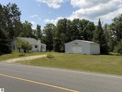 /international/us/3530-s-vandermeulen-road-lake-city-mi-110110150700/