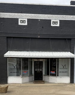 /international/us/114-w-1st-s-st-prescott-ar-110106523699/