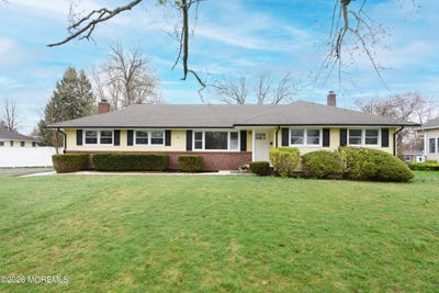 /international/us/1-gary-drive-middletown-nj-110106977763/