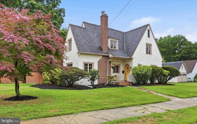 /international/us/30-bartram-avenue-mount-holly-nj-110108396035/