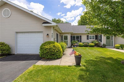 /international/us/307-walker-drive-canandaigua-ny-110109215611/