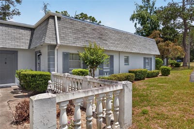 /international/us/1567-se-27th-street-ocala-fl-110107608942/