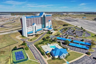 /international/us/3575-lone-star-circle-fort-worth-tx-110106315393/