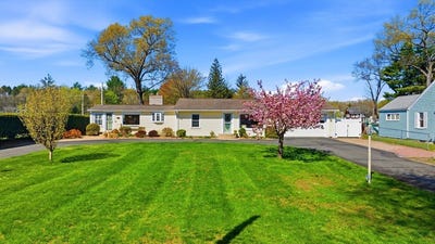 /international/us/40-pittroff-avenue-south-hadley-ma-110107631011/