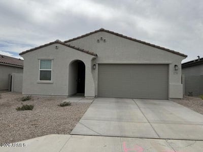 /international/us/1730-s-246th-lane-buckeye-az-110108617759/