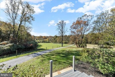 /international/us/202-creek-road-lincoln-university-pa-110107342814/