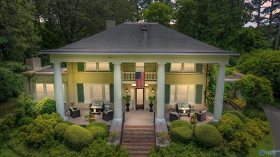 /international/us/517-s-scott-street-scottsboro-al-110100972690/