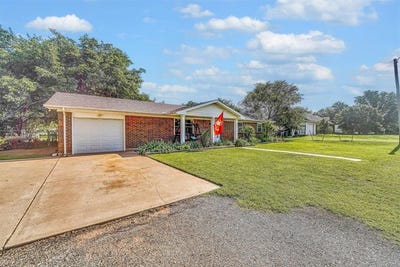 /international/us/307-e-washington-avenue-sayre-ok-110100821687/
