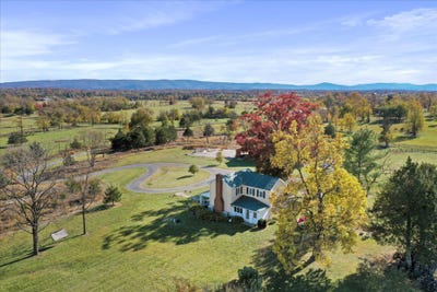 /international/us/1344-old-winchester-road-boyce-va-110106560078/