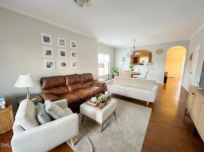 /international/us/1020-bungalow-park-drive-apex-nc-110108499097/