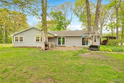 /international/us/222-prairietown-road-dorsey-il-110107714936/