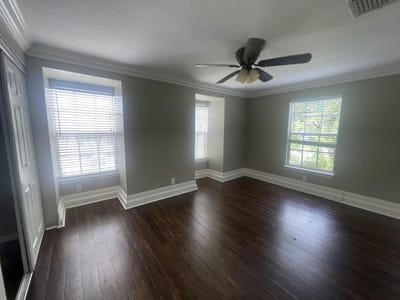 /international/us/200-old-english-drive-jupiter-fl-110108948253/