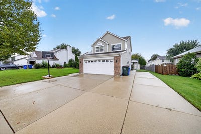 /international/us/353-valley-forge-avenue-south-elgin-il-110119944584/