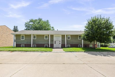 /international/us/1300-highland-avenue-red-oak-ia-110101118167/?lang=id