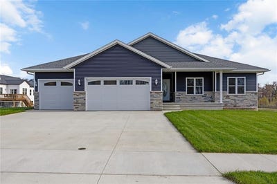 /international/us/2416-kestrel-drive-se-cedar-rapids-ia-110106785416/