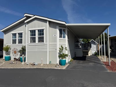 /international/us/150-kern-st-30-salinas-ca-110107858796/