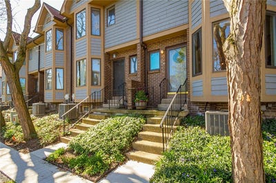 /international/us/397-alexander-street-rochester-ny-110107616379/