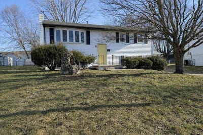 /international/us/1829-beacon-street-lancaster-oh-110105854831/