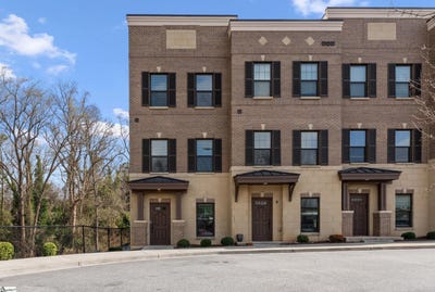 /international/us/1505-e-north-street-greenville-sc-110106231628/