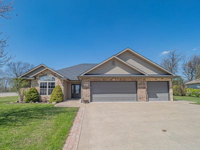 /international/us/1001-bradford-circle-moberly-mo-110107073417/
