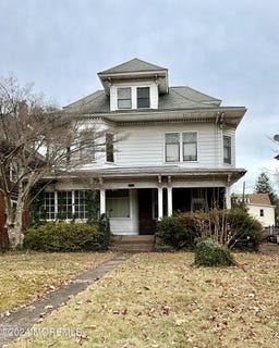 /international/us/912-w-state-street-trenton-nj-110096308419/