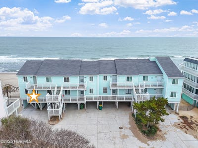 /international/us/1701-sand-dollar-court-kure-beach-nc-110104069568/