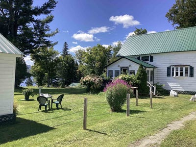 /international/us/1322-vt-route-5a-westmore-vt-110109168352/?lang=zh-cn