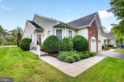 /international/us/96-meadowlark-drive-hamilton-nj-110107923266/