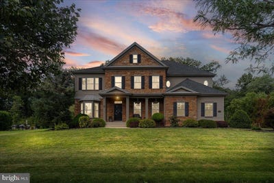 /international/us/108-carlton-place-sellersville-pa-110100720316/