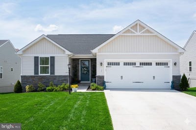 /international/us/120-gabriel-court-winchester-va-110108784001/