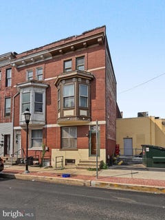 /international/us/110-s-penn-street-york-pa-110119613932/