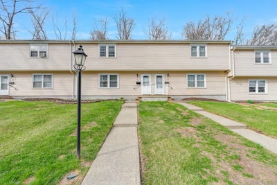 /international/us/2833-route-9d-wappingers-falls-ny-110106985195/