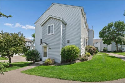 /international/us/9062-terra-verde-trail-eden-prairie-mn-110108534863/