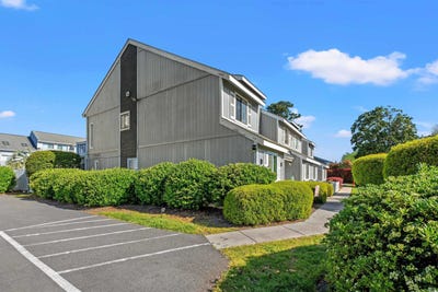 /international/us/3700-golf-colony-lane-little-river-sc-110106156700/