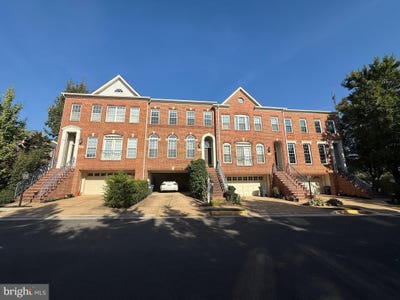 /international/us/2833-grace-forest-place-vienna-va-110108206820/