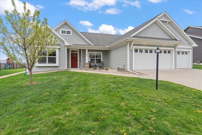 /international/us/1207-morningside-lane-mahomet-il-110107357370/